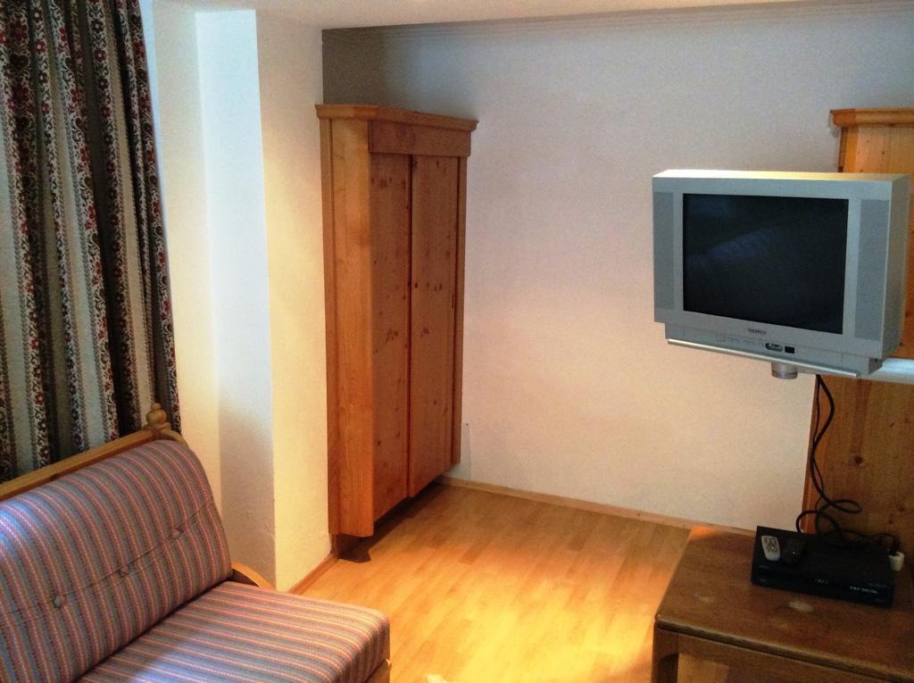 Apartamento Der Klaushof Mayrhofen Habitación foto